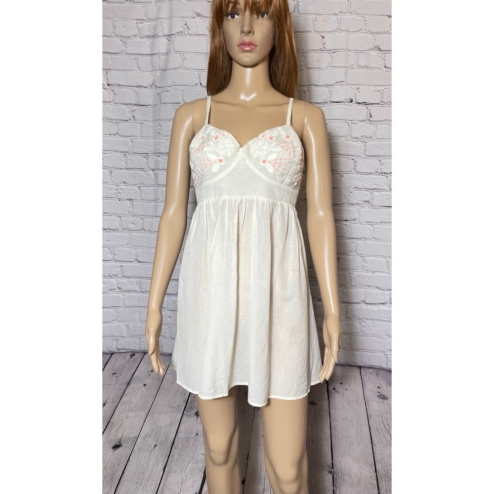 New Free People Ivory Cotton Embroidered Slip Dress Size M - Picture 2 of 11